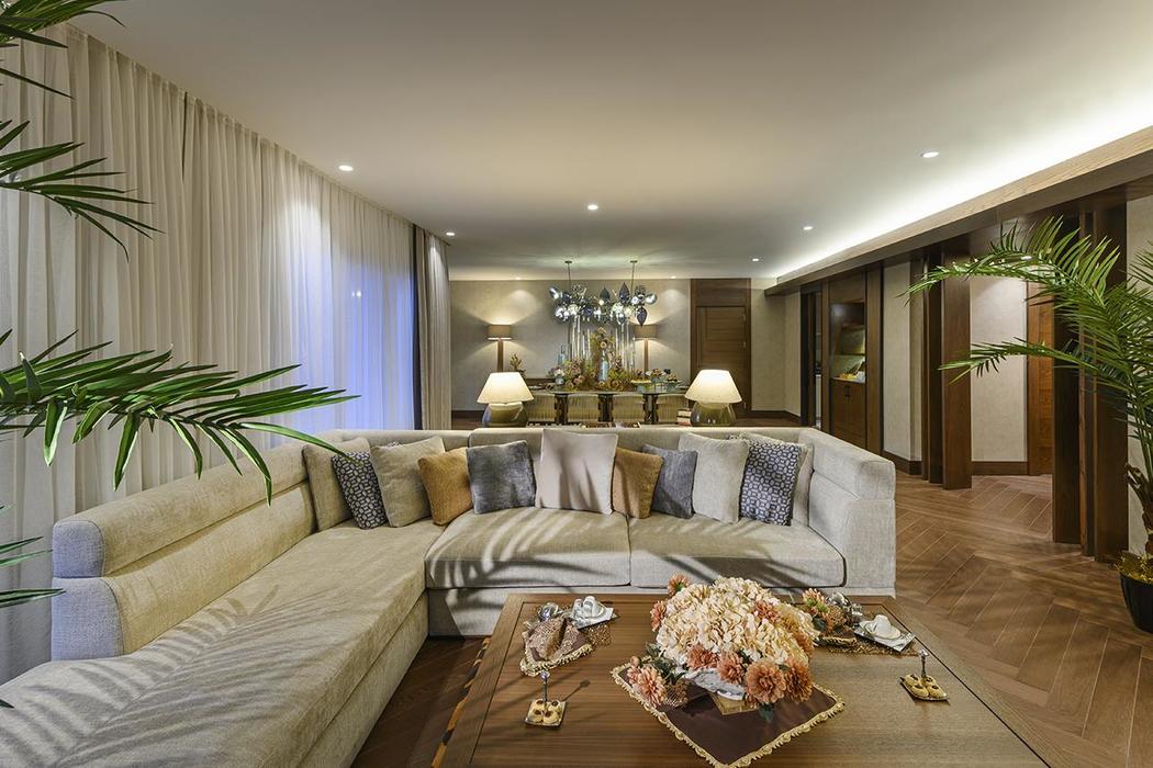 Penthouse Süiti, Büyük Yataklı